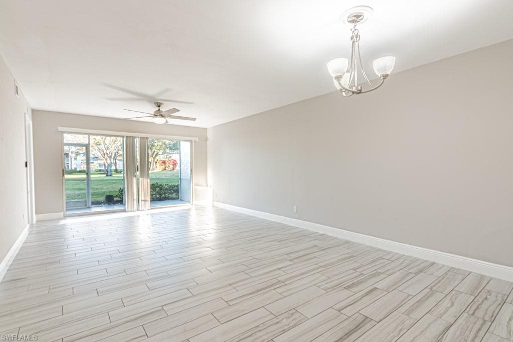 1392 Churchill CIR O101-6