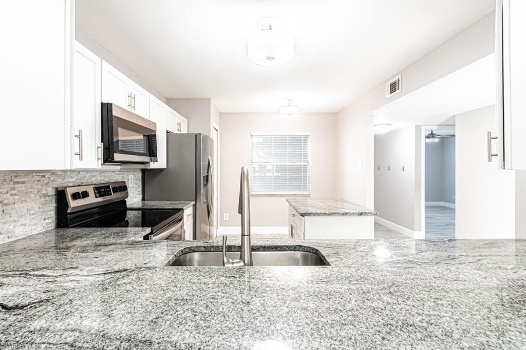 1392 Churchill CIR O101-4