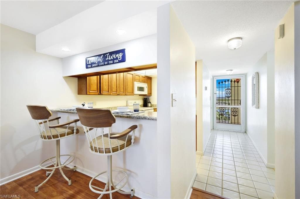 25870 Hickory BLVD 604-5