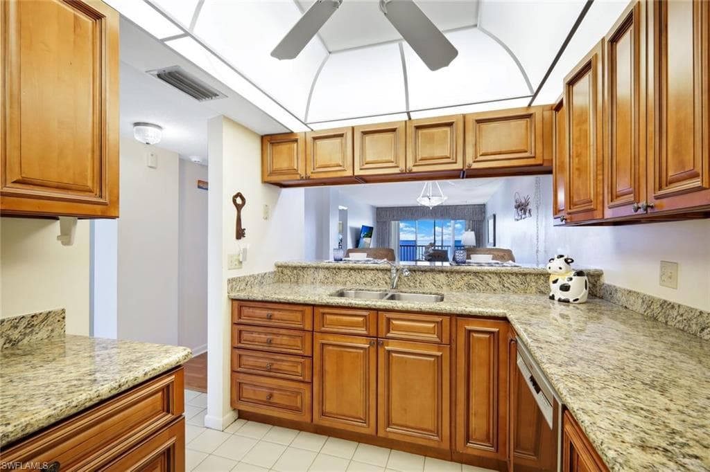 25870 Hickory BLVD 604-8