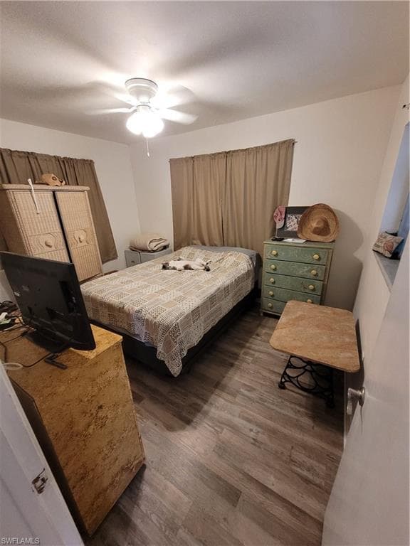 870 Forest AVE, NAPLES FL 34102-10