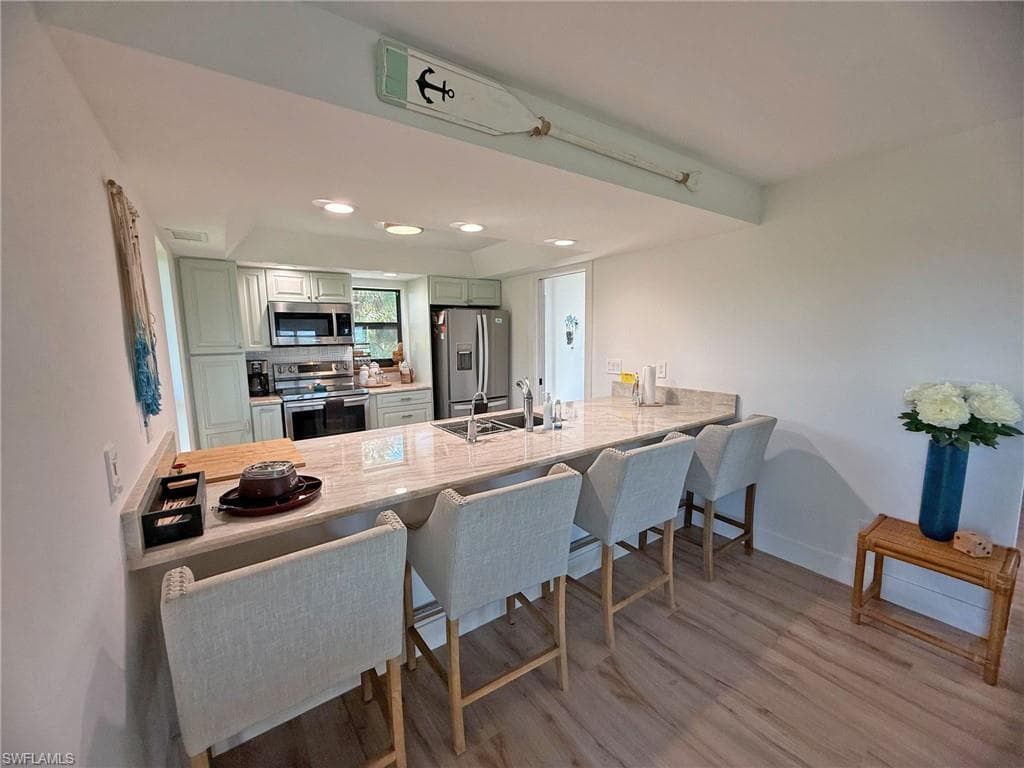 4490 Harbor Bend DR-15