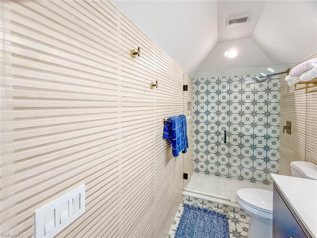 4490 Harbor Bend DR-35