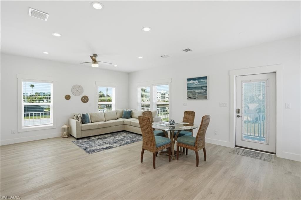 1 Fairview BLVD-8