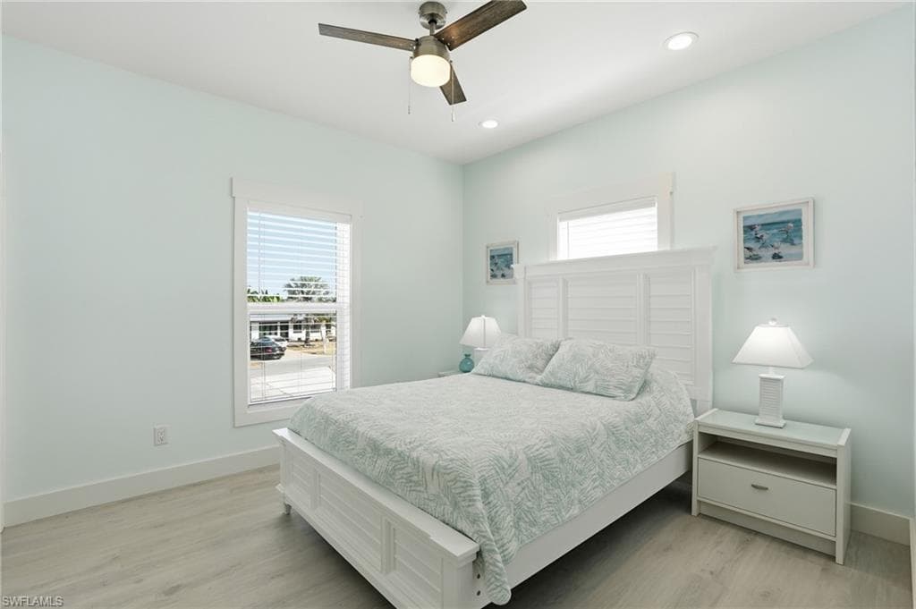 1 Fairview BLVD-13