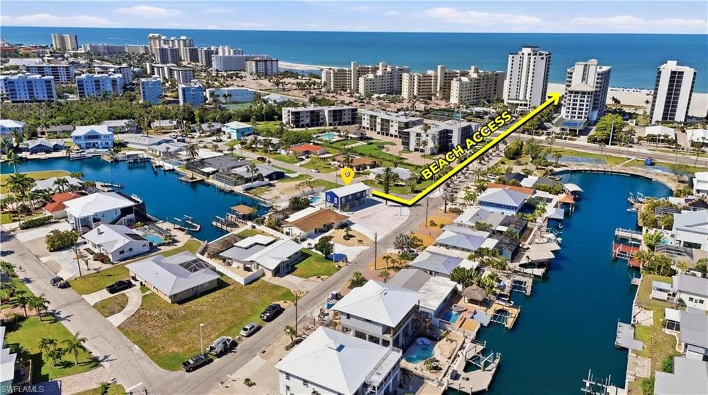 1 Fairview BLVD-36