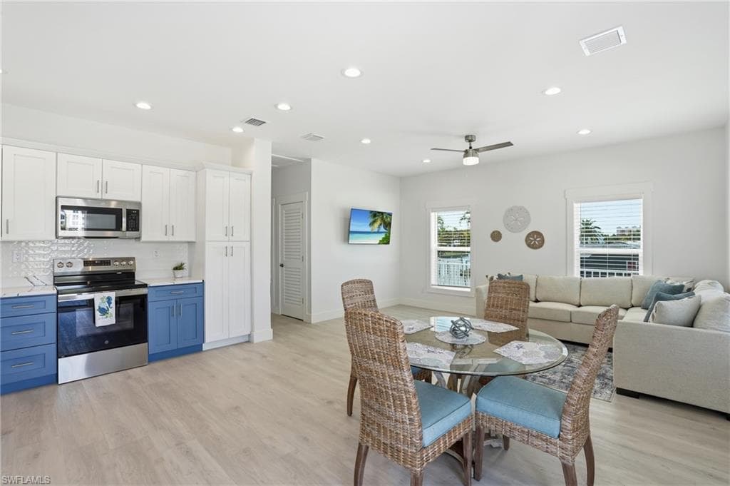 1 Fairview BLVD-10