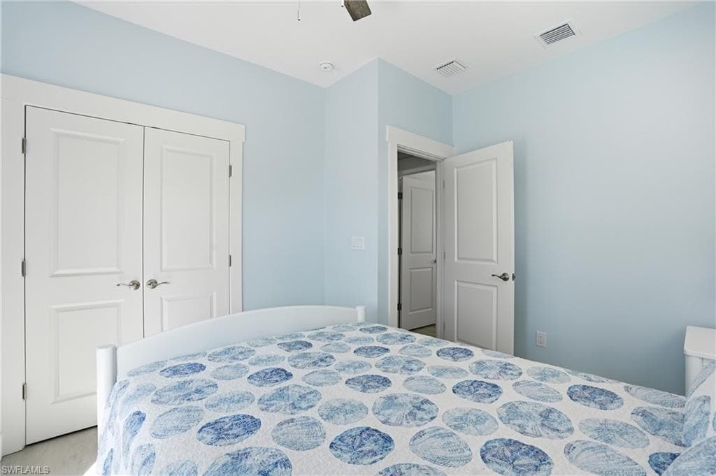 1 Fairview BLVD-20