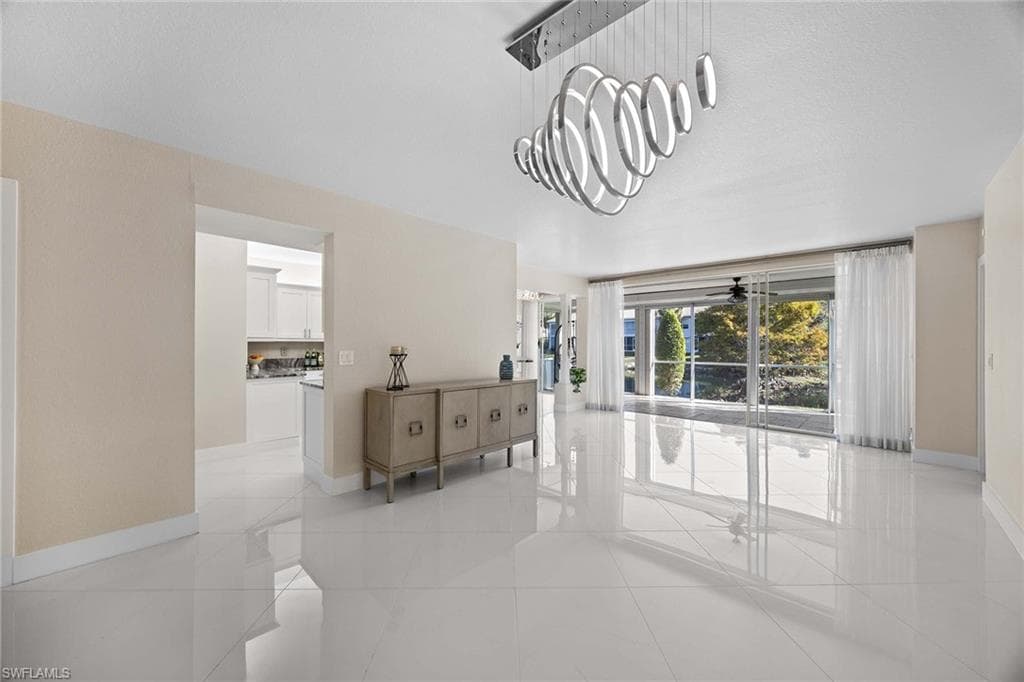 6834 Lantana Bridge RD # 101, NAPLES FL 34109-16