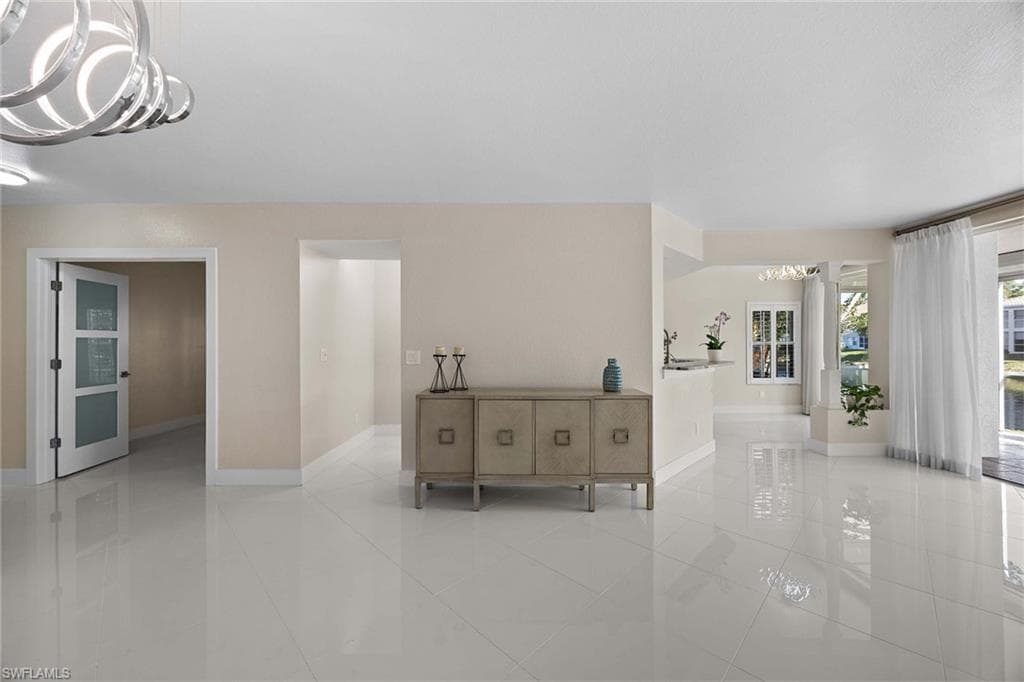 6834 Lantana Bridge RD # 101, NAPLES FL 34109-36