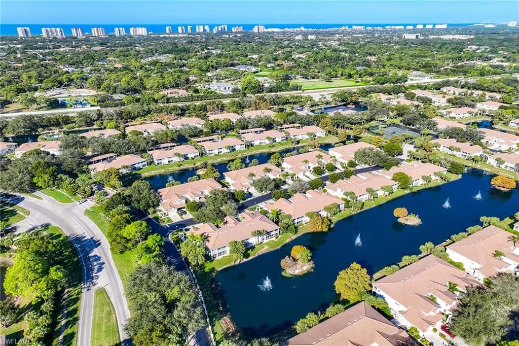 6834 Lantana Bridge RD # 101, NAPLES FL 34109-39
