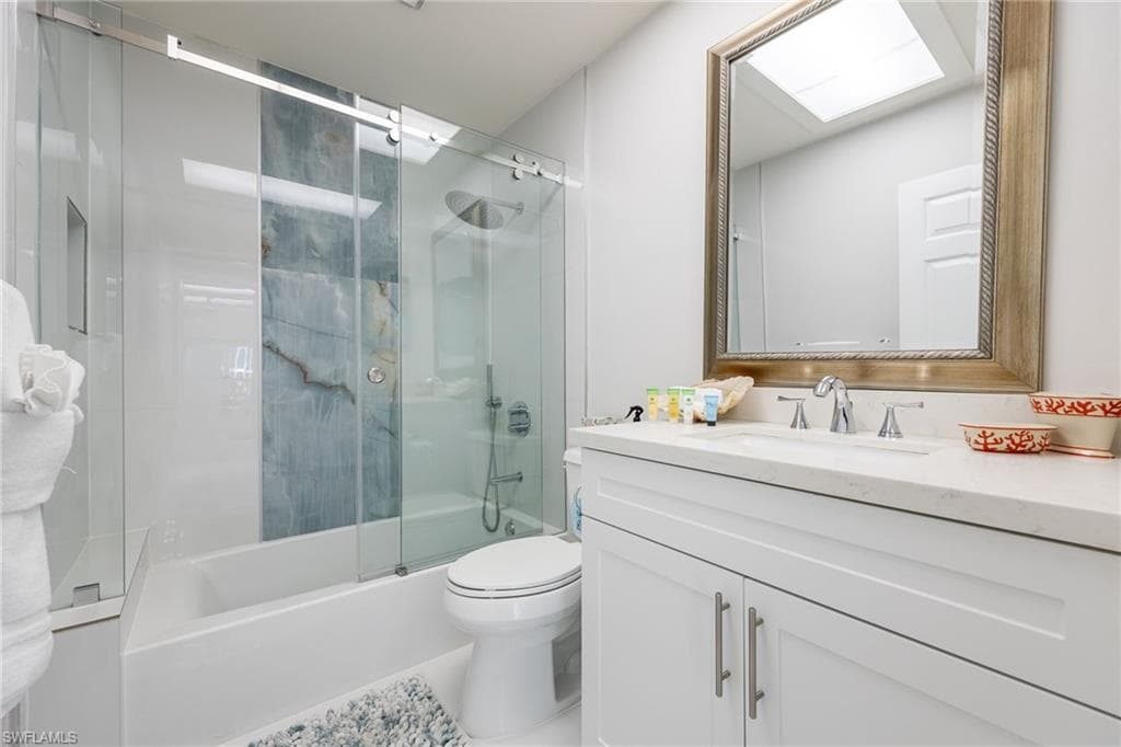 424 Lagoon DR, SANIBEL FL 33957-18