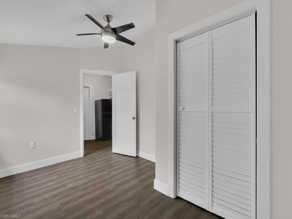 2180 DELLA DR, NAPLES FL 34117-26