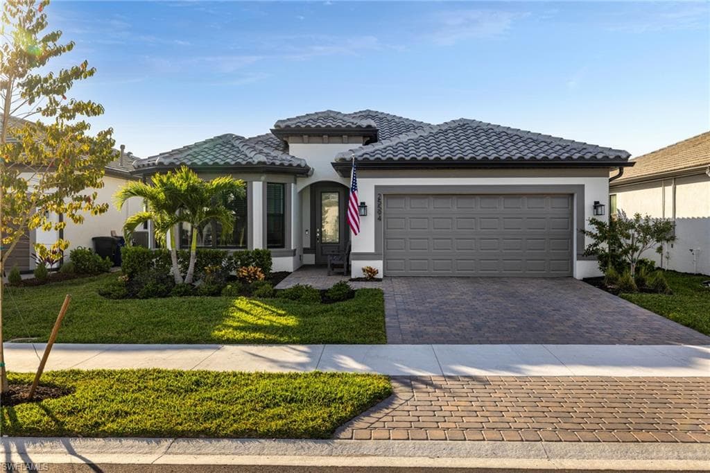25594 Shoreline Gaze DR, BONITA SPRINGS FL 34135-37