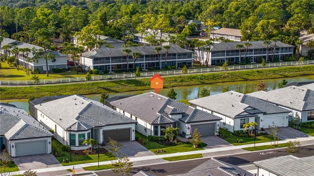 25594 Shoreline Gaze DR, BONITA SPRINGS FL 34135-40