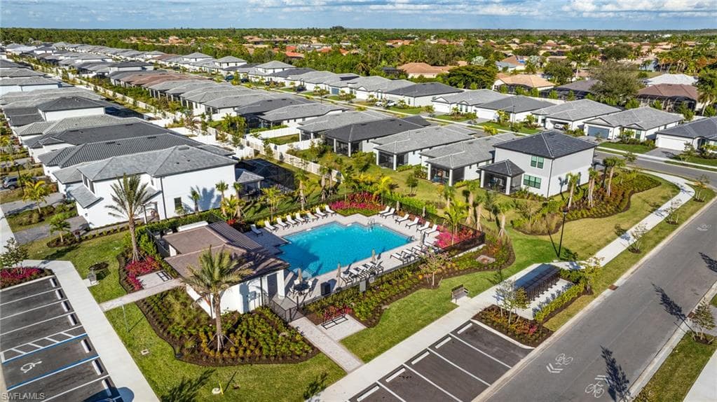 25594 Shoreline Gaze DR, BONITA SPRINGS FL 34135-43