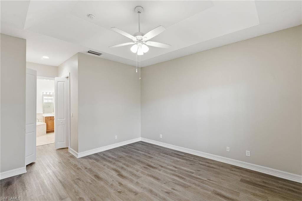 4854 Europa DR-15