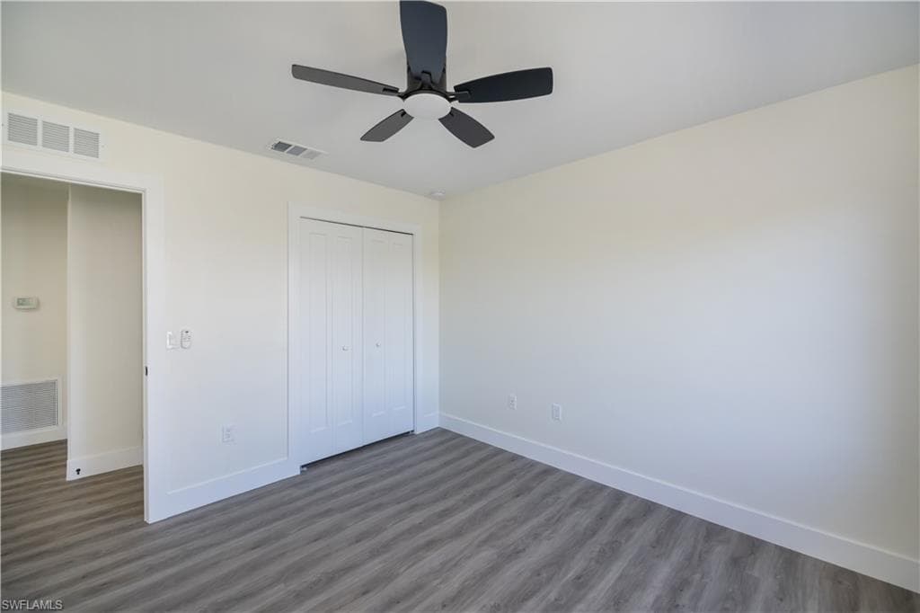 2615 Sunvale CT, CAPE CORAL FL 33991-32