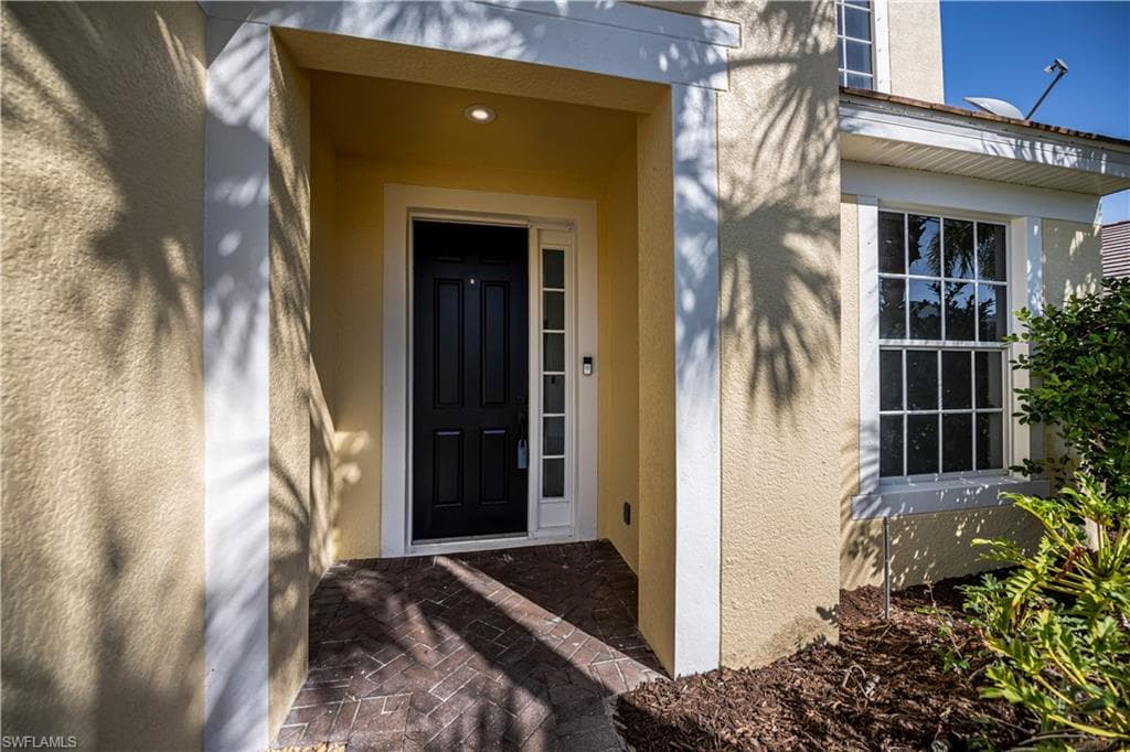 2615 Sunvale CT, CAPE CORAL FL 33991-3