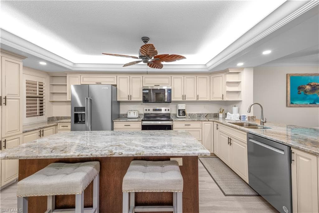 2445 W Gulf DR # 4E, SANIBEL FL 33957-1