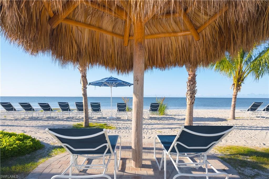 2445 W Gulf DR # 4E, SANIBEL FL 33957-32