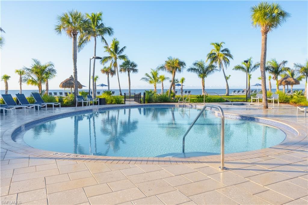 2445 W Gulf DR # 4E, SANIBEL FL 33957-36
