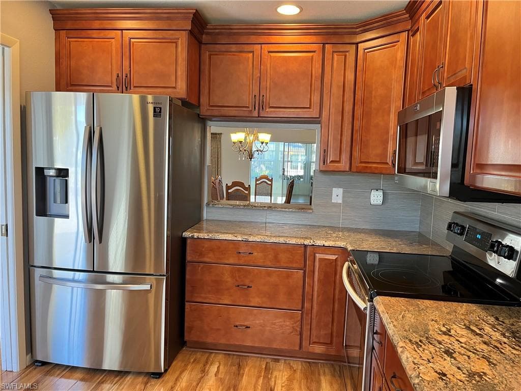 1335 Broadwater DR-5