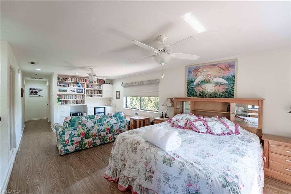 3730 Agate CT, SANIBEL FL 33957-18