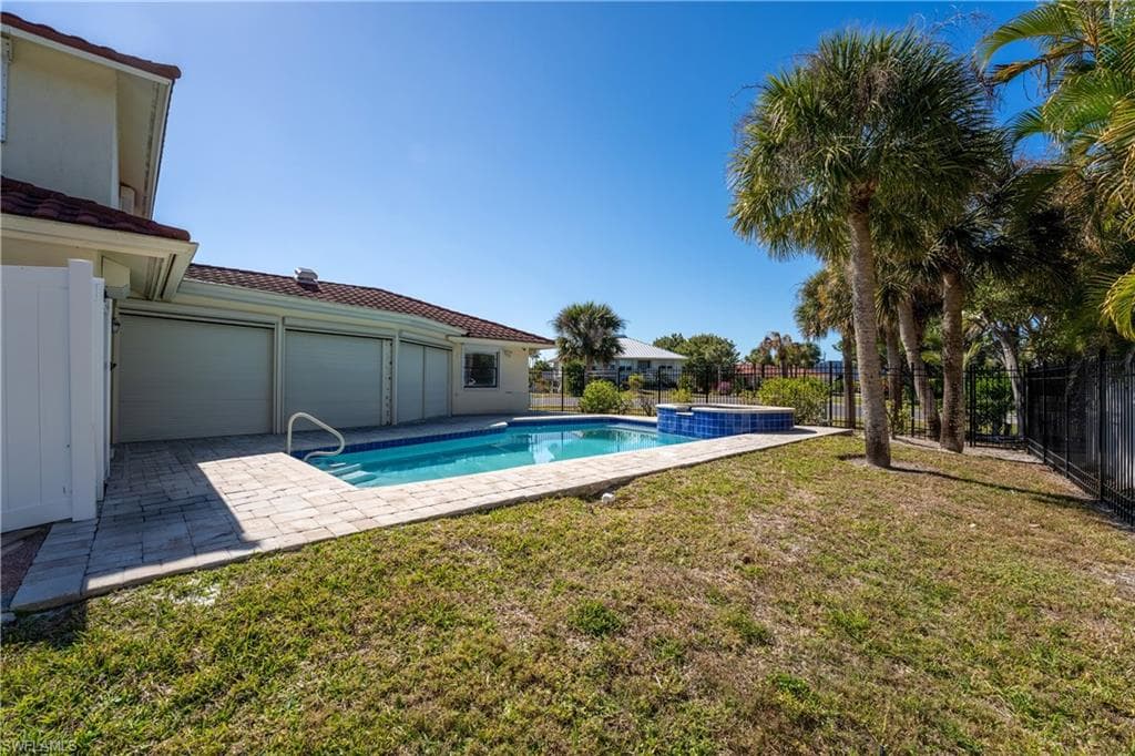 3730 Agate CT, SANIBEL FL 33957-30