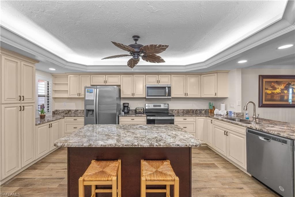 2445 W Gulf DR # 44E, SANIBEL FL 33957-5
