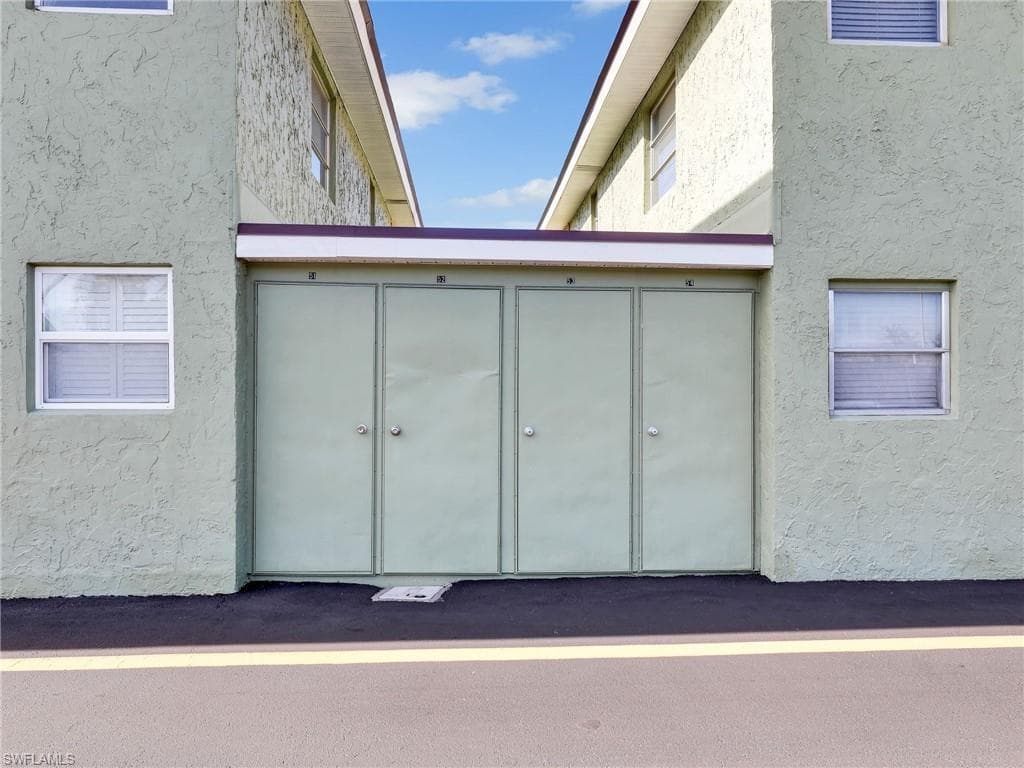 1400 Pompei LN # 52, NAPLES FL 34103-25