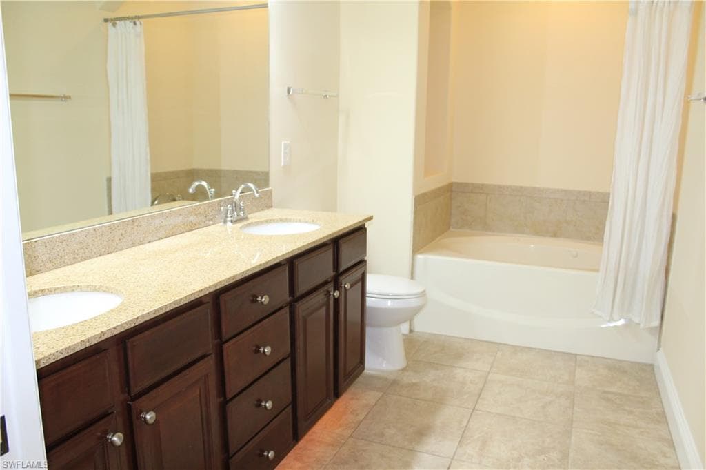 1322 Corso Palermo CT # 2, NAPLES FL 34105-11