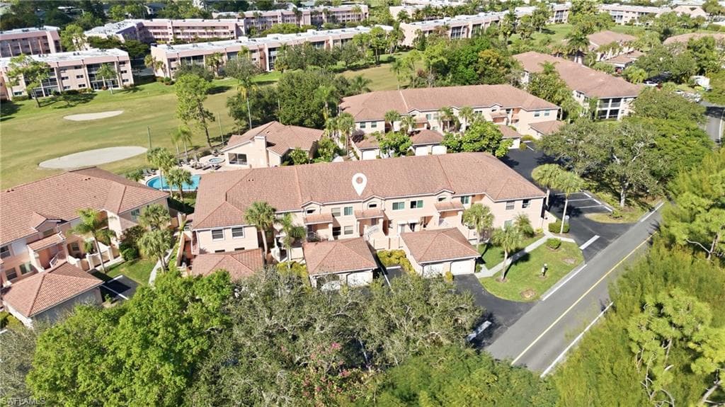 732 Woodshire LN # I6, NAPLES FL 34105-25