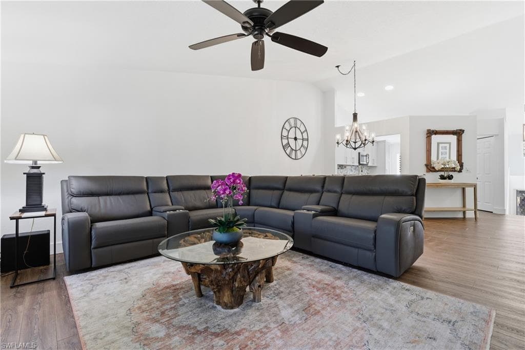 732 Woodshire LN # I6, NAPLES FL 34105-14