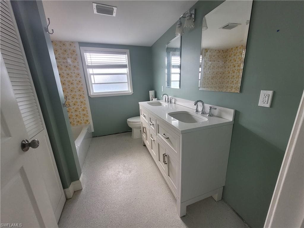 10131 Main DR, BONITA SPRINGS FL 34135-22