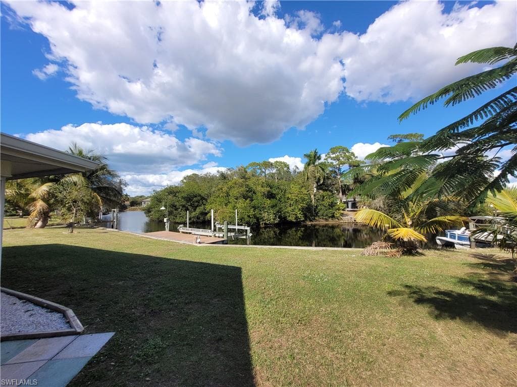 10131 Main DR, BONITA SPRINGS FL 34135-37