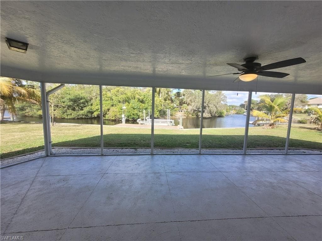 10131 Main DR, BONITA SPRINGS FL 34135-32