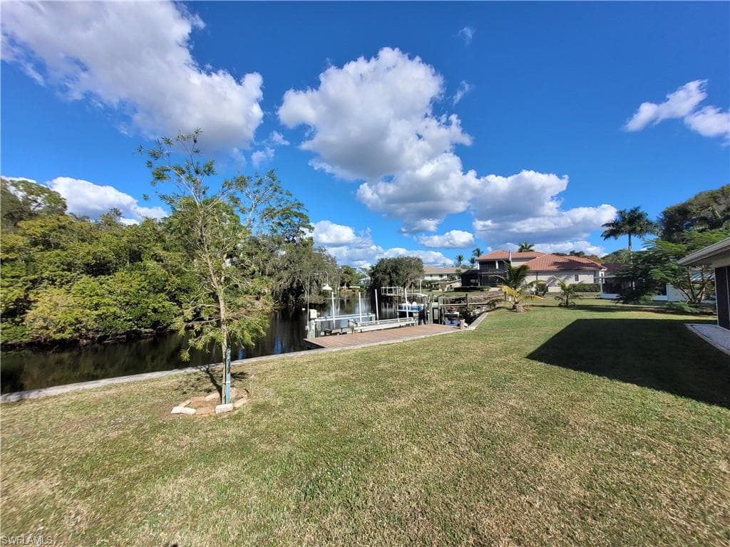 10131 Main DR, BONITA SPRINGS FL 34135-36