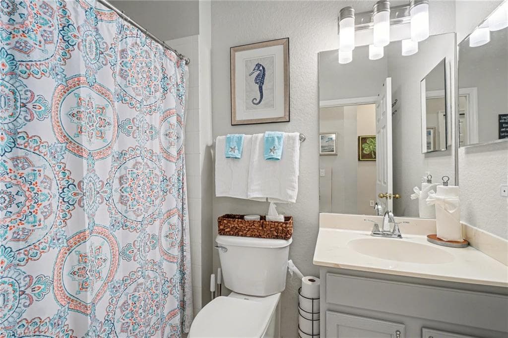 9776 Mendocino DR, FORT MYERS FL 33919-17