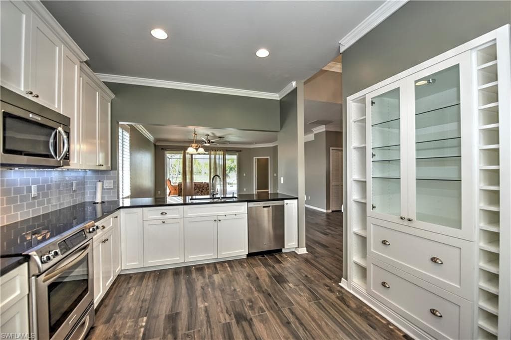 7715 Cameron CIR, FORT MYERS FL 33912-6