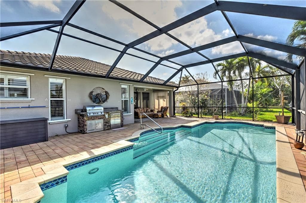 7715 Cameron CIR, FORT MYERS FL 33912-17