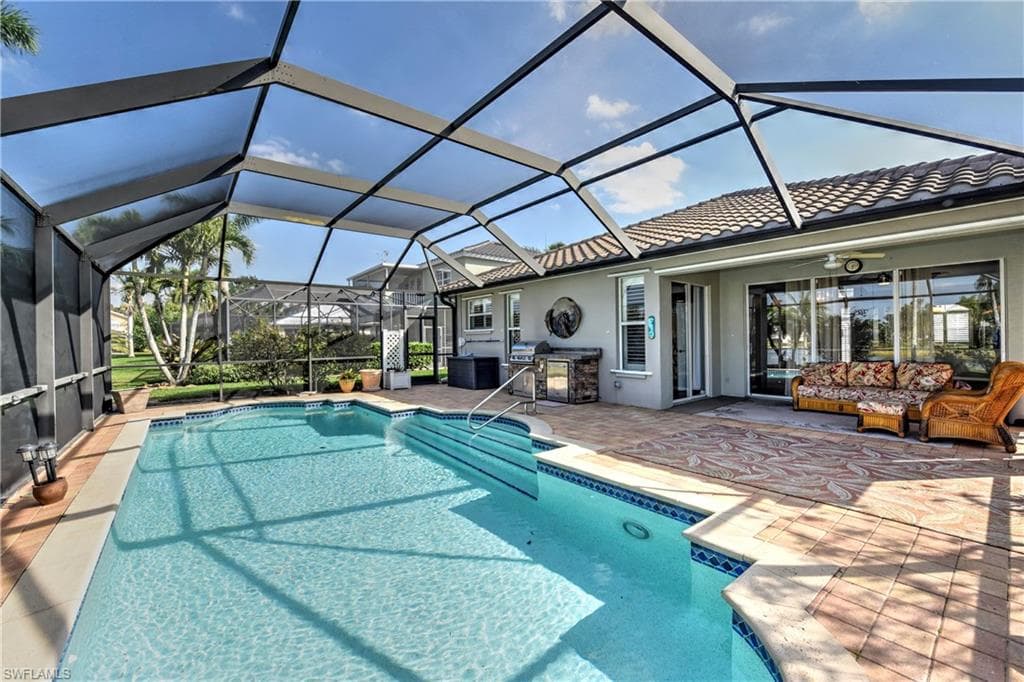 7715 Cameron CIR, FORT MYERS FL 33912-18