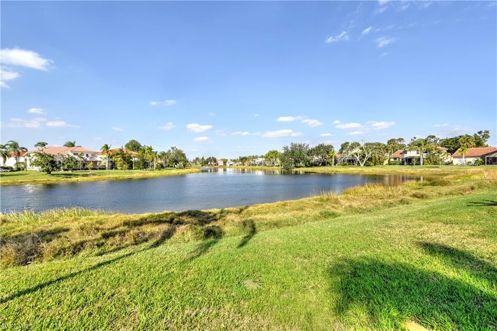 7715 Cameron CIR, FORT MYERS FL 33912-20