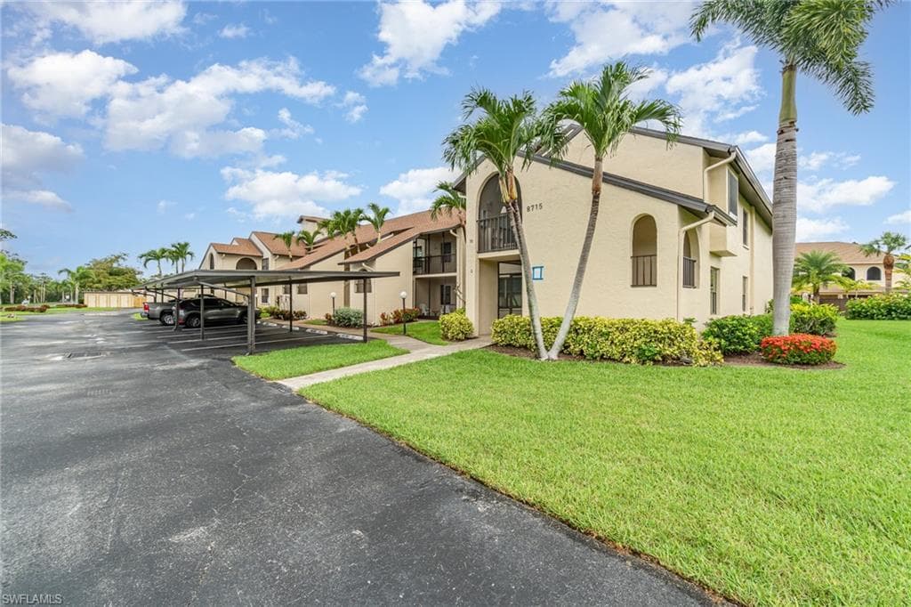 8715 Charter Club CIR # 3, FORT MYERS FL 33919-1