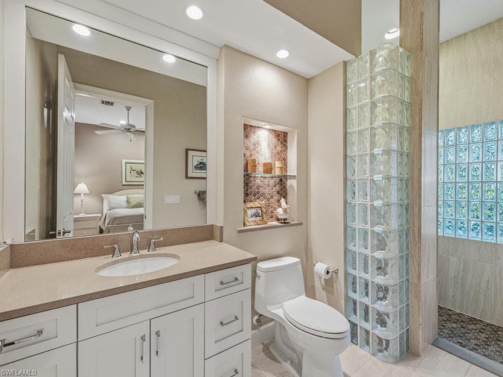 25100 Ridge Oak DR, BONITA SPRINGS FL 34134-15