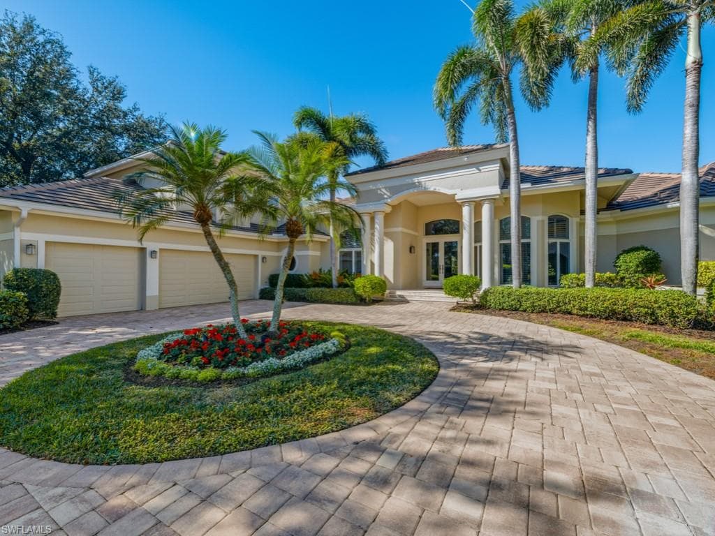 25100 Ridge Oak DR, BONITA SPRINGS FL 34134-40