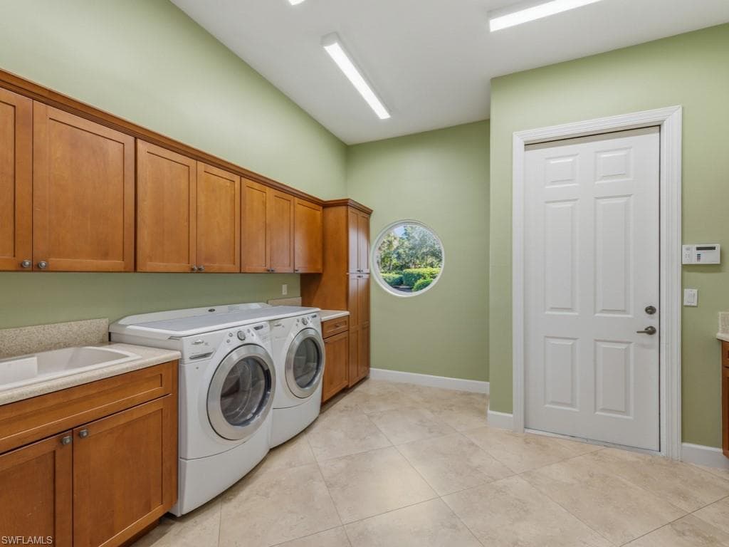 25100 Ridge Oak DR, BONITA SPRINGS FL 34134-20