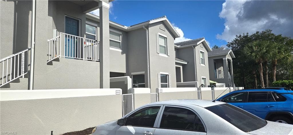 12100 Summergate CIR 203-2