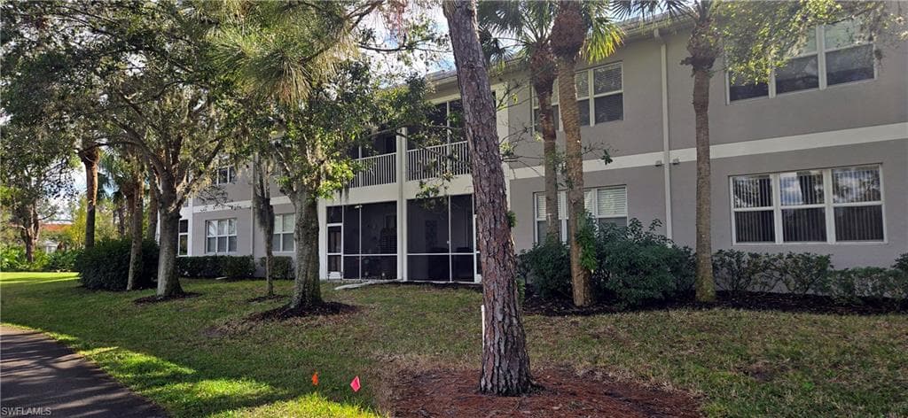 12100 Summergate CIR # 203, FORT MYERS FL 33913-4