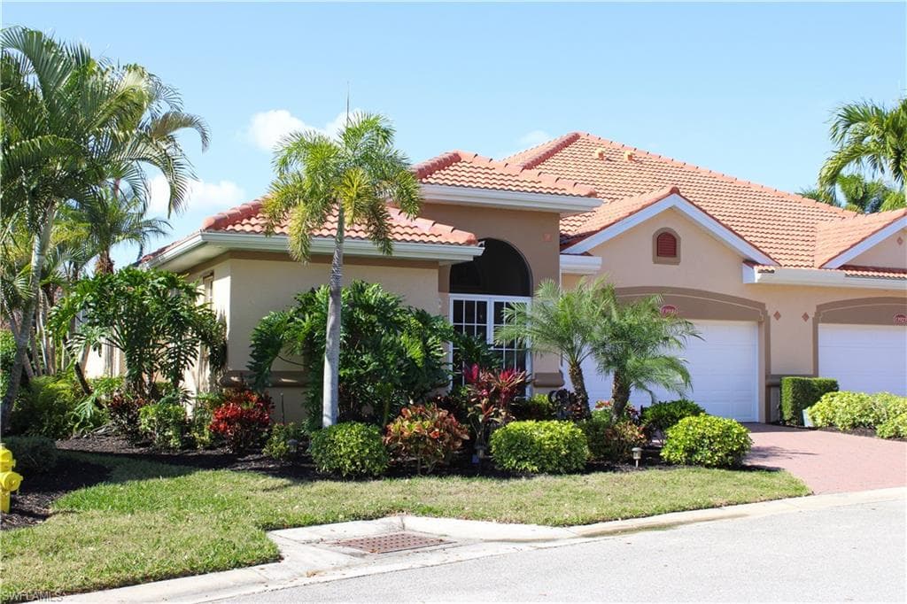 13921 Bently CIR, FORT MYERS FL 33912-1